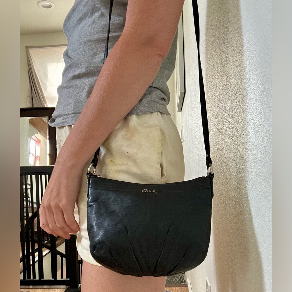 Coach Black Leather Shoulder Bag